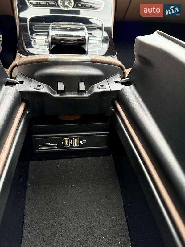 Седан Mercedes-Benz E-Class 2018 в Киеве