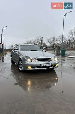 Седан Mercedes-Benz E-Class 2002 в Львові