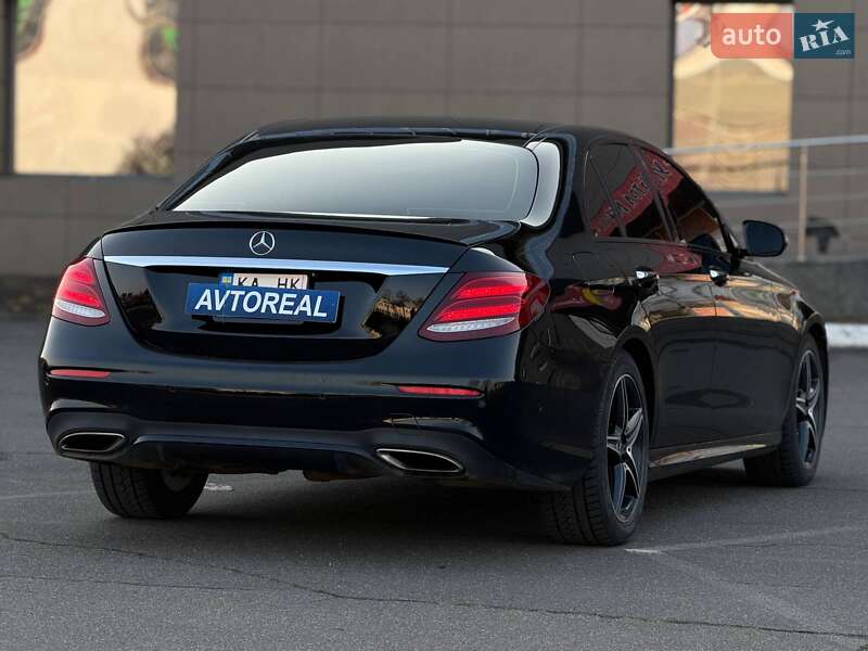 Седан Mercedes-Benz E-Class 2018 в Кривом Роге