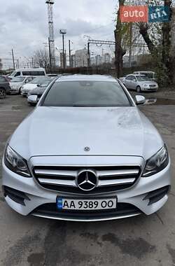 Седан Mercedes-Benz E-Class 2019 в Киеве