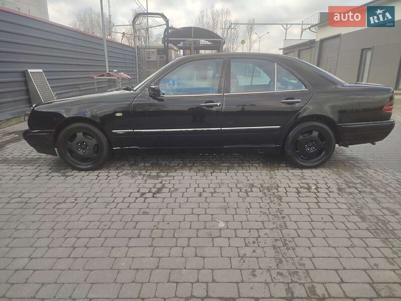 Седан Mercedes-Benz E-Class 1996 в Ковеле