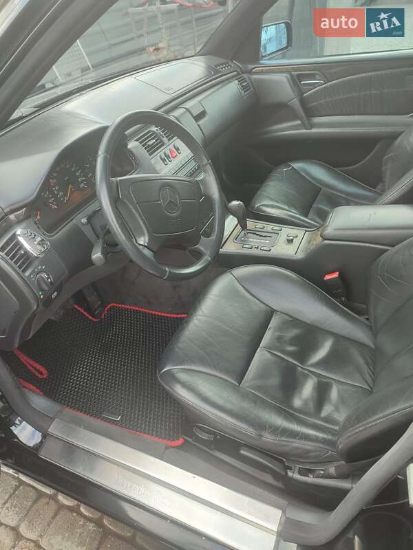 Седан Mercedes-Benz E-Class 1996 в Ковеле