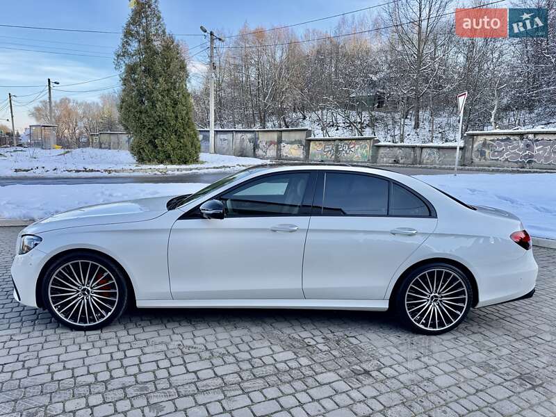 Седан Mercedes-Benz E-Class 2019 в Львові