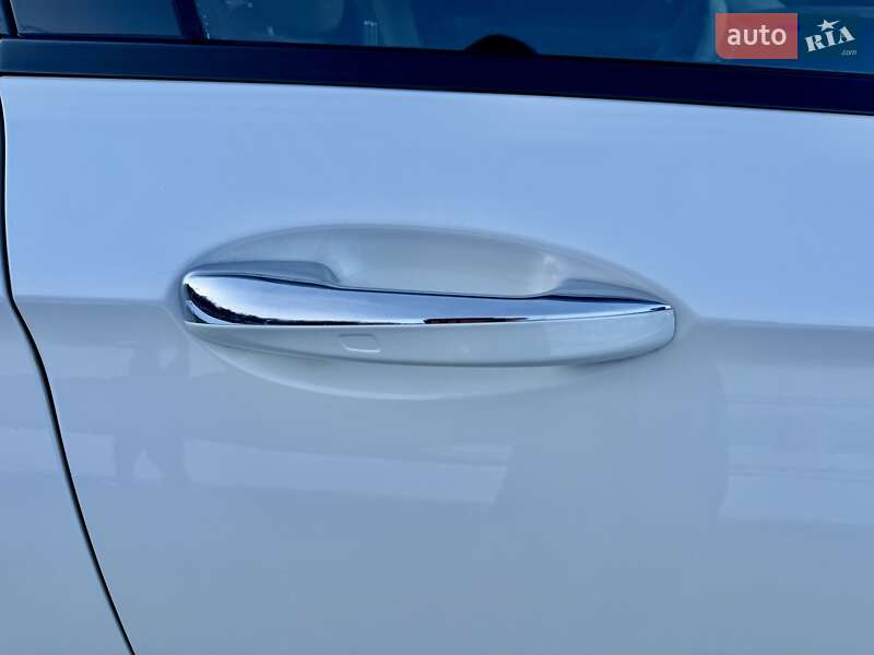 Седан Mercedes-Benz E-Class 2019 в Львові