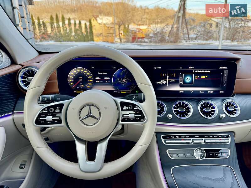 Седан Mercedes-Benz E-Class 2019 в Львові