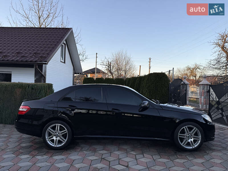 Седан Mercedes-Benz E-Class 2009 в Коломые