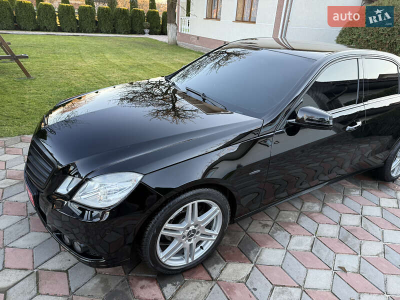 Седан Mercedes-Benz E-Class 2009 в Коломые