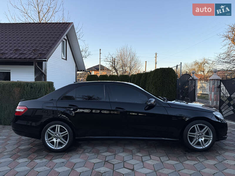 Седан Mercedes-Benz E-Class 2009 в Коломые