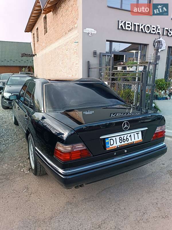 Седан Mercedes-Benz E-Class 1994 в Коломые