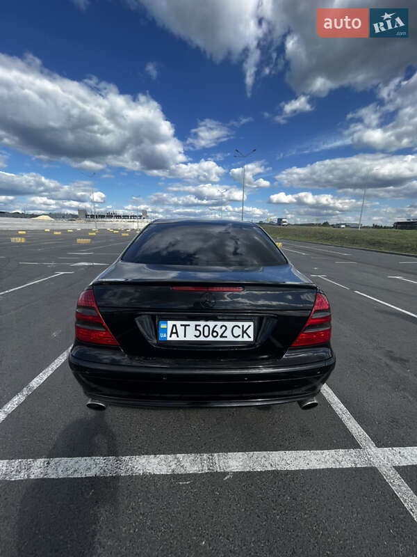 Седан Mercedes-Benz E-Class 2005 в Львові