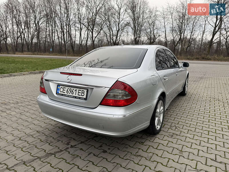 Седан Mercedes-Benz E-Class 2008 в Сторожинці