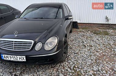 Седан Mercedes-Benz E-Class 2003 в Житомире