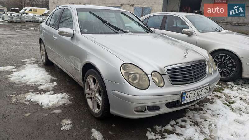 Седан Mercedes-Benz E-Class 2003 в Луцьку