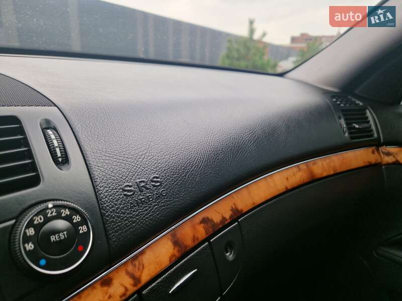 Седан Mercedes-Benz E-Class 2008 в Хмельницькому