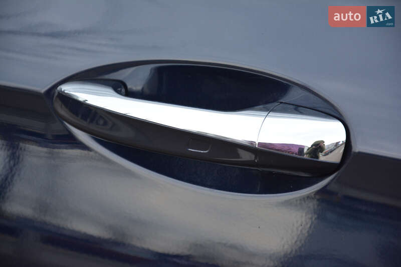 Седан Mercedes-Benz E-Class 2017 в Киеве фото 17 Седан Mercedes-Benz E-Class 2017 в Киеве