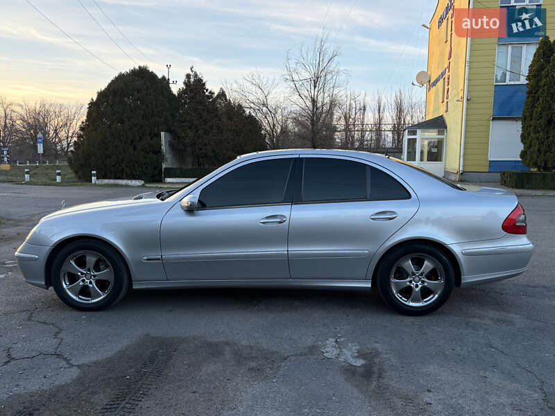Седан Mercedes-Benz E-Class 2002 в Кривом Роге фото 4 Седан Mercedes-Benz E-Class 2002 в Кривом Роге