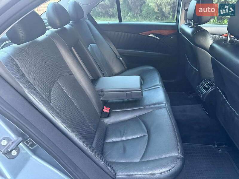 Седан Mercedes-Benz E-Class 2007 в Самборі