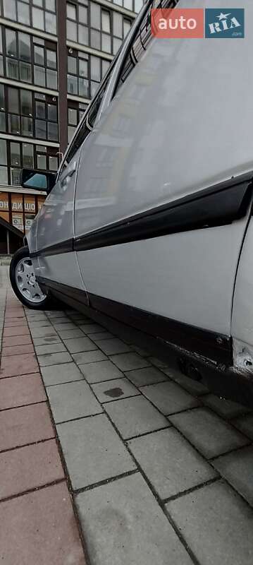 Седан Mercedes-Benz E-Class 1988 в Тернополі фото 33 Седан Mercedes-Benz E-Class 1988 в Тернополі