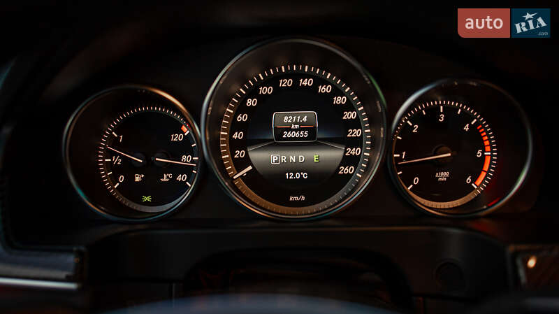 Універсал Mercedes-Benz E-Class 2014 в Чернівцях