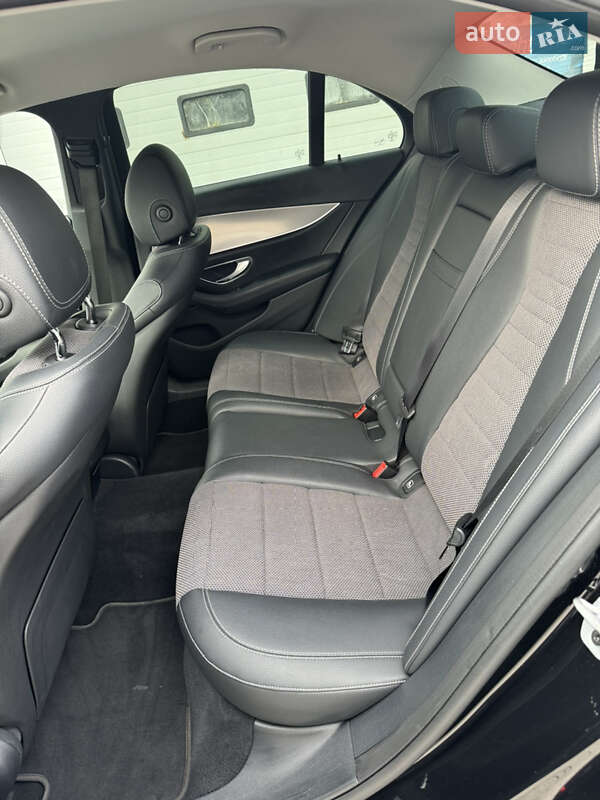 Седан Mercedes-Benz E-Class 2019 в Вінниці