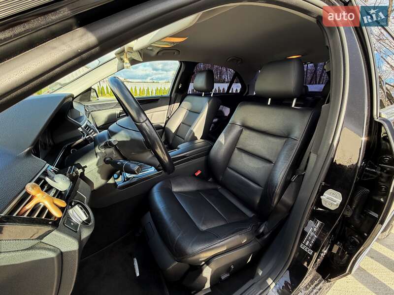 Седан Mercedes-Benz E-Class 2011 в Луцке