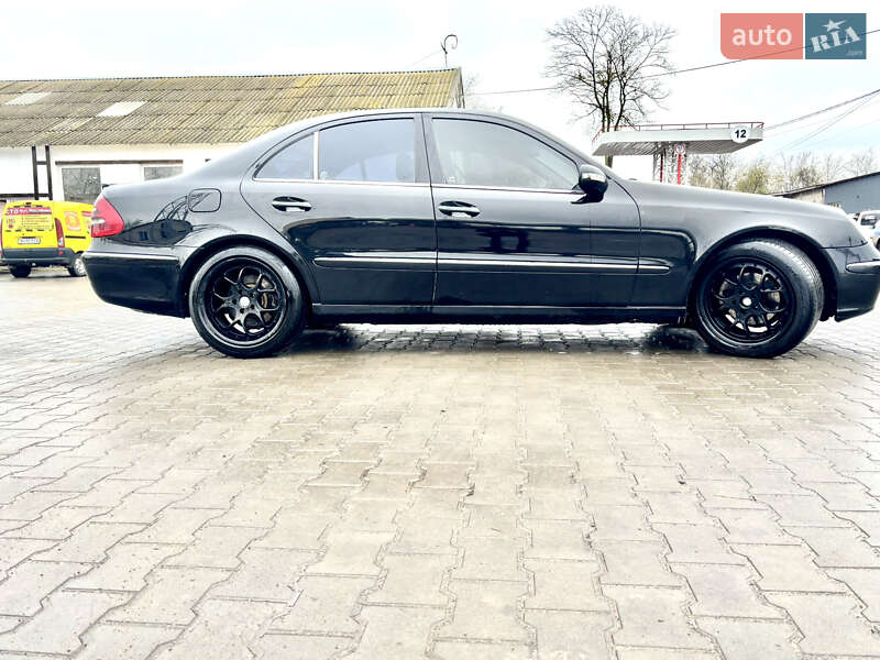 Седан Mercedes-Benz E-Class 2003 в Арцизові