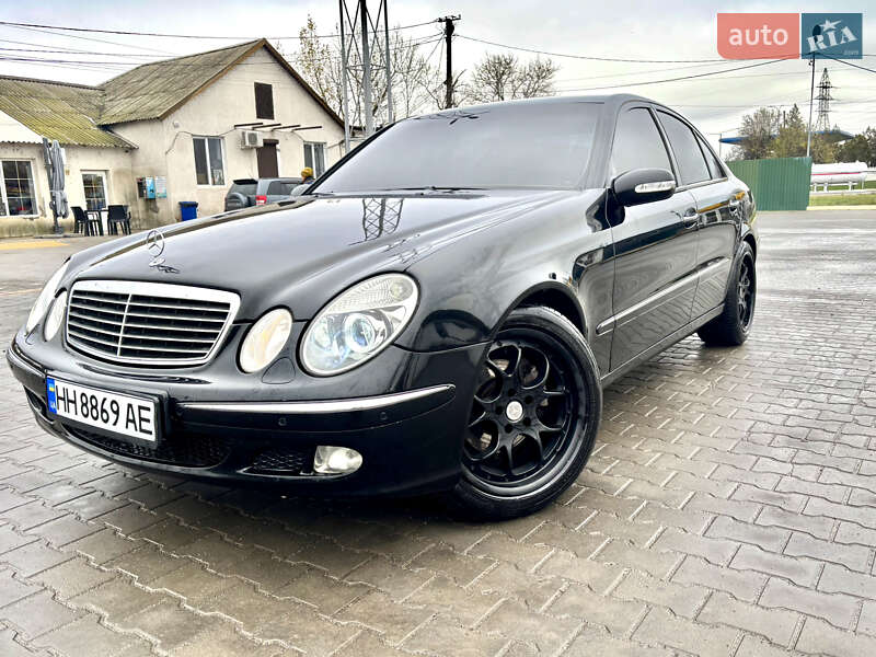 Седан Mercedes-Benz E-Class 2003 в Арцизові