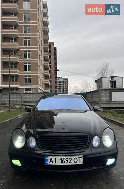 Седан Mercedes-Benz E-Class 2003 в Вишгороді