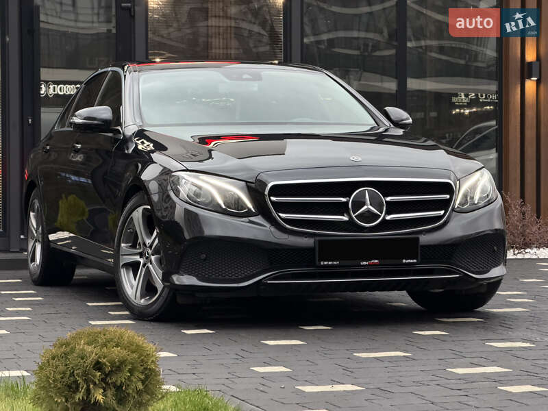 Седан Mercedes-Benz E-Class 2019 в Ужгороді
