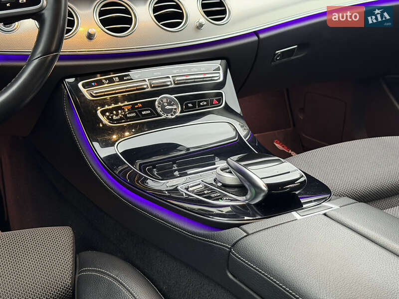 Седан Mercedes-Benz E-Class 2019 в Ужгороді