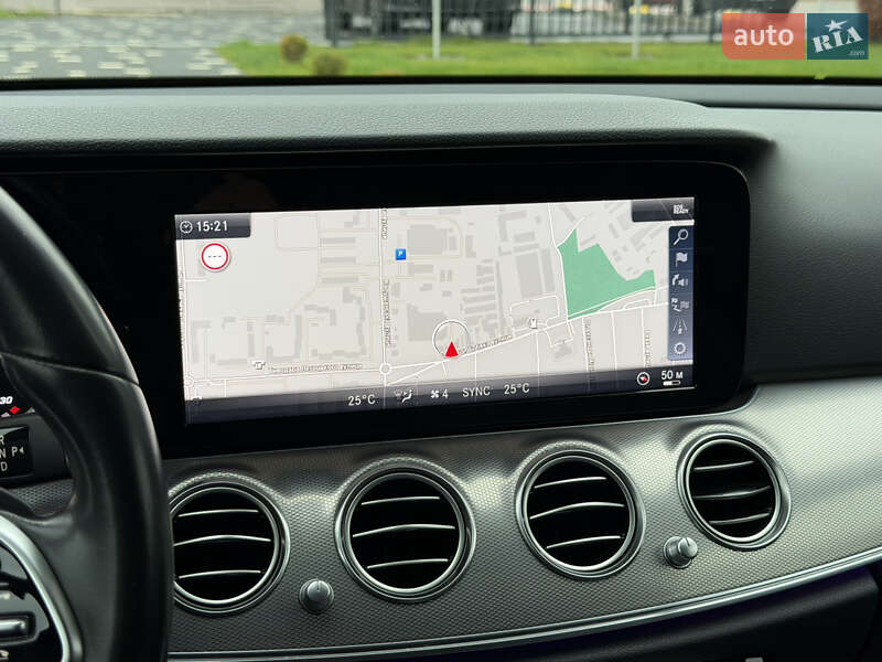 Седан Mercedes-Benz E-Class 2019 в Ужгороді