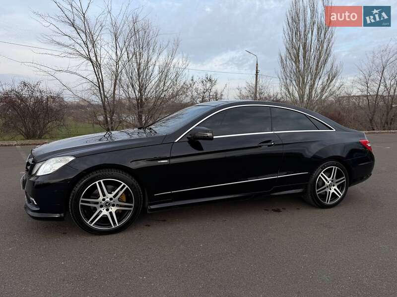 Купе Mercedes-Benz E-Class 2010 в Кривому Розі