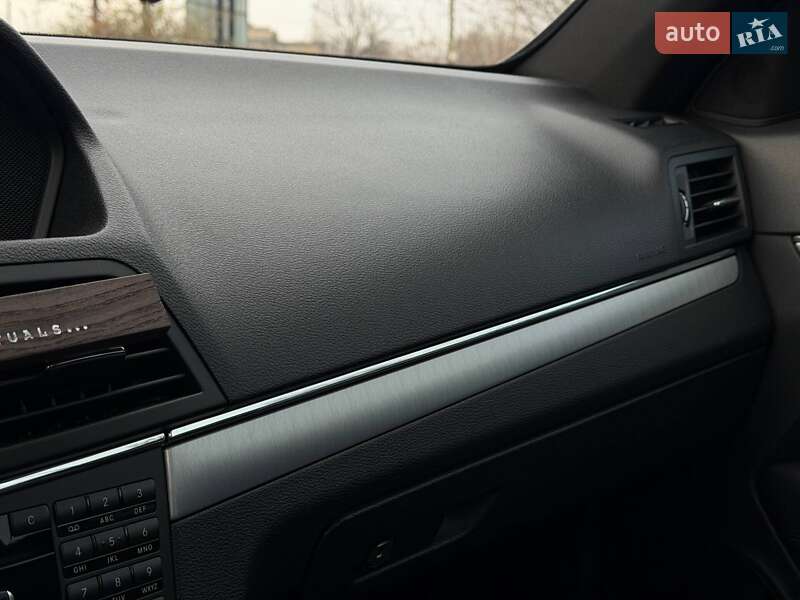 Купе Mercedes-Benz E-Class 2010 в Кривому Розі