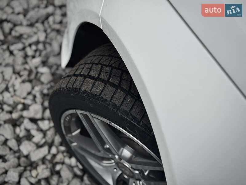 Седан Mercedes-Benz E-Class 2015 в Стрию фото 21 Седан Mercedes-Benz E-Class 2015 в Стрию