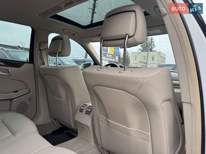 Седан Mercedes-Benz E-Class 2015 в Стрию фото 41 Седан Mercedes-Benz E-Class 2015 в Стрию