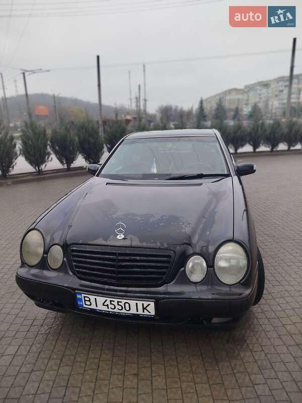 Седан Mercedes-Benz E-Class 2002 в Полтаві