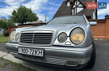 Седан Mercedes-Benz E-Class 1999 в Киеве