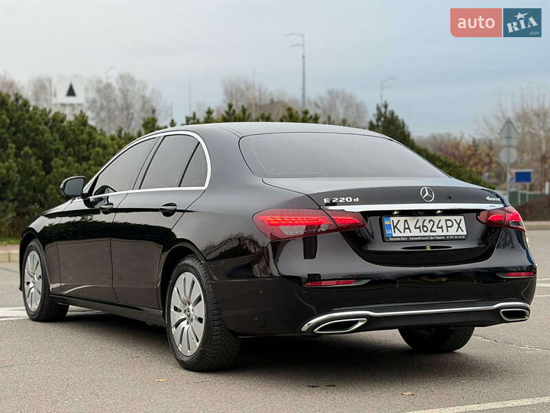 Седан Mercedes-Benz E-Class 2021 в Києві