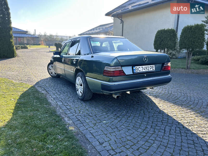 Седан Mercedes-Benz E-Class 1991 в Жовкві фото 4 Седан Mercedes-Benz E-Class 1991 в Жовкві