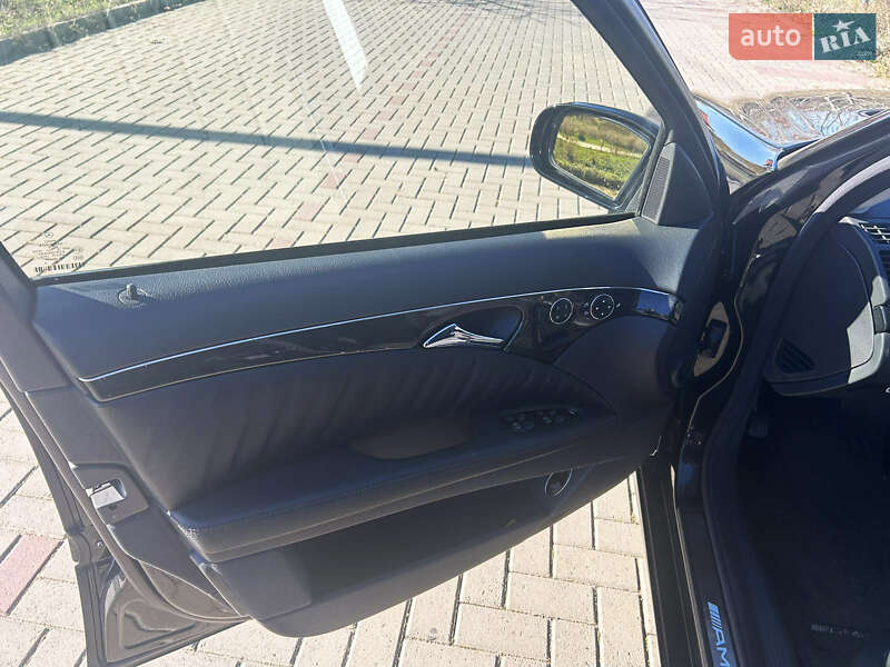 Седан Mercedes-Benz E-Class 2002 в Одесі фото 13 Седан Mercedes-Benz E-Class 2002 в Одесі