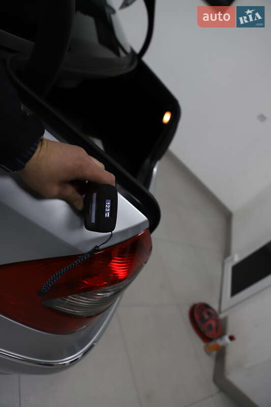 Седан Mercedes-Benz E-Class 2008 в Дрогобичі