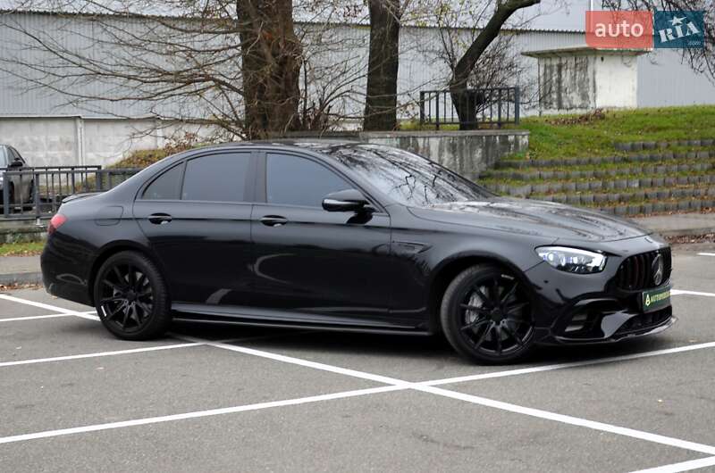 Седан Mercedes-Benz E-Class 2019 в Киеве