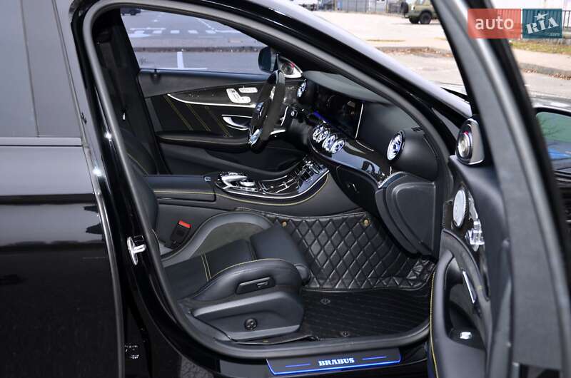 Седан Mercedes-Benz E-Class 2019 в Киеве