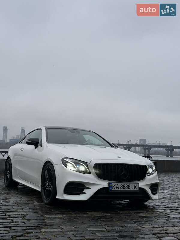 Купе Mercedes-Benz E-Class 2018 в Киеве