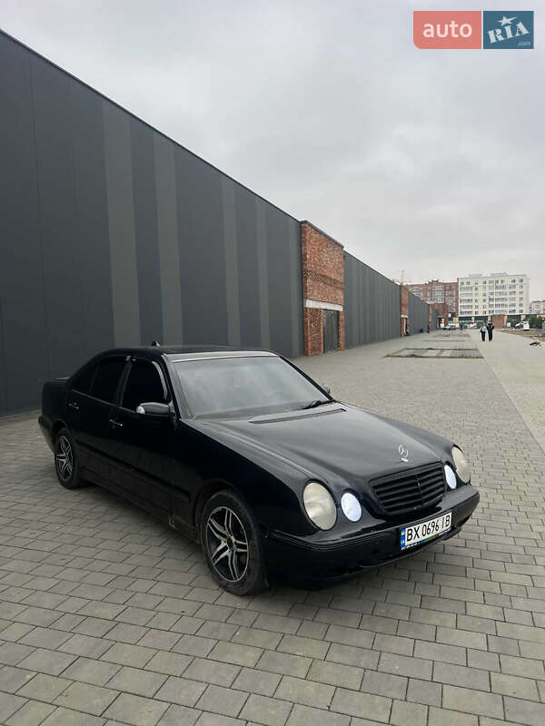Седан Mercedes-Benz E-Class 2001 в Хмельницком фото 4 Седан Mercedes-Benz E-Class 2001 в Хмельницком