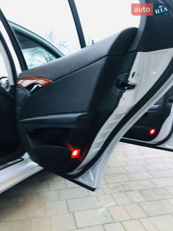 Седан Mercedes-Benz E-Class 2006 в Виноградові