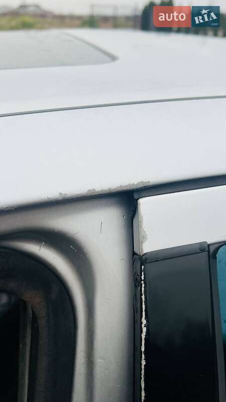 Седан Mercedes-Benz E-Class 2003 в Буську