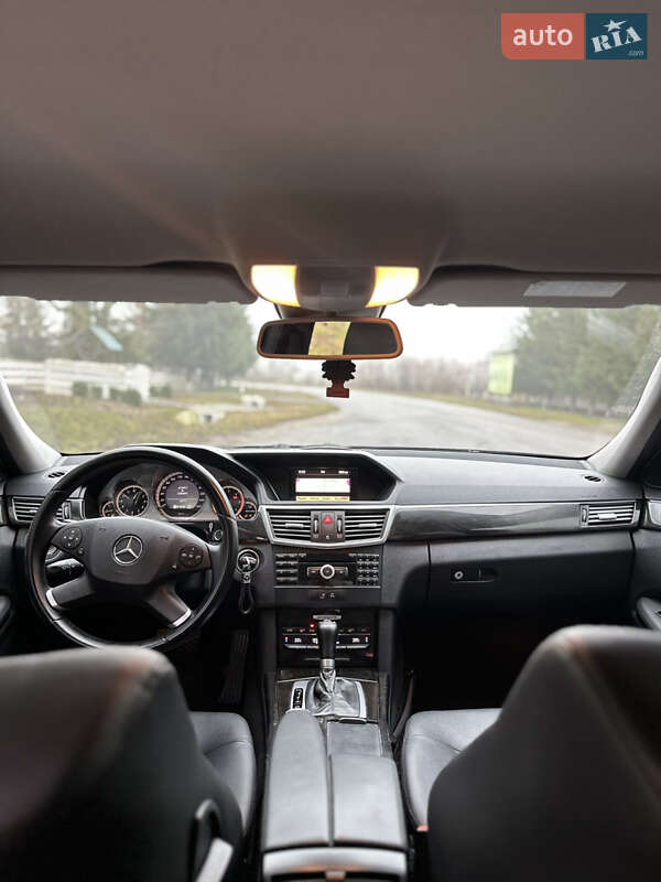 Седан Mercedes-Benz E-Class 2009 в Виннице фото 7 Седан Mercedes-Benz E-Class 2009 в Виннице