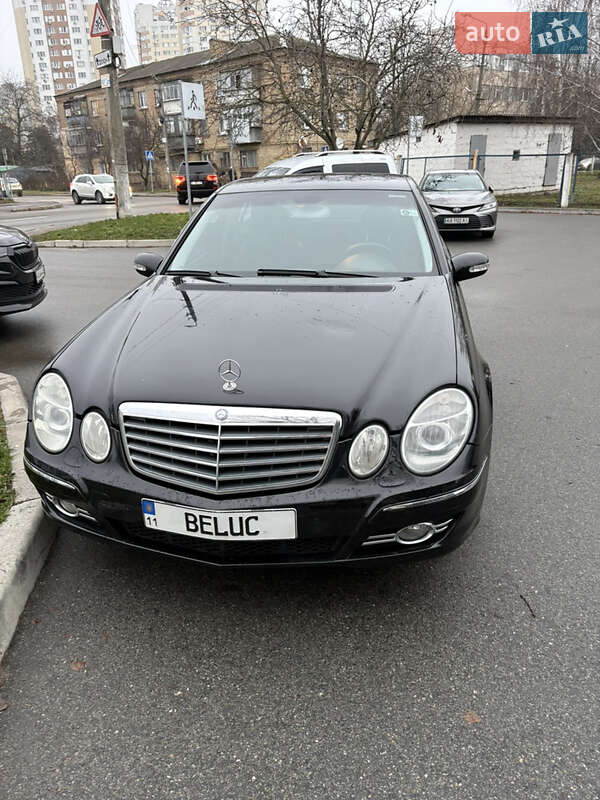 Седан Mercedes-Benz E-Class 2003 в Броварах