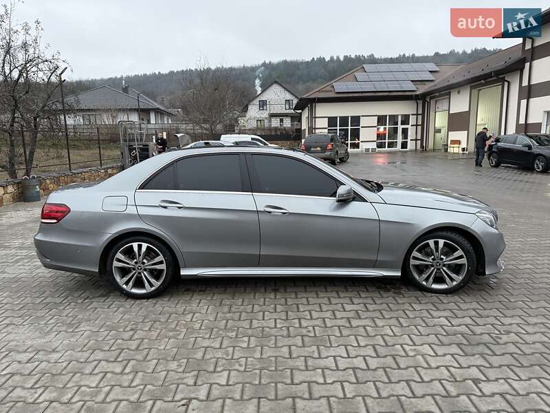Седан Mercedes-Benz E-Class 2014 в Могилів-Подільському